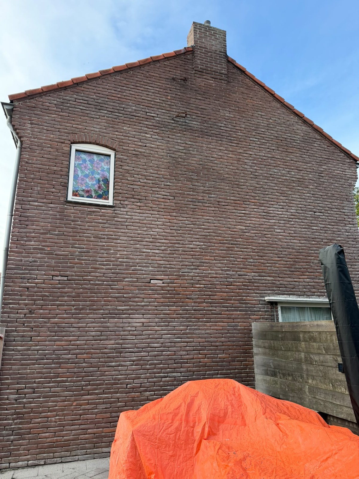 Gevel vóór de werkzaamheden